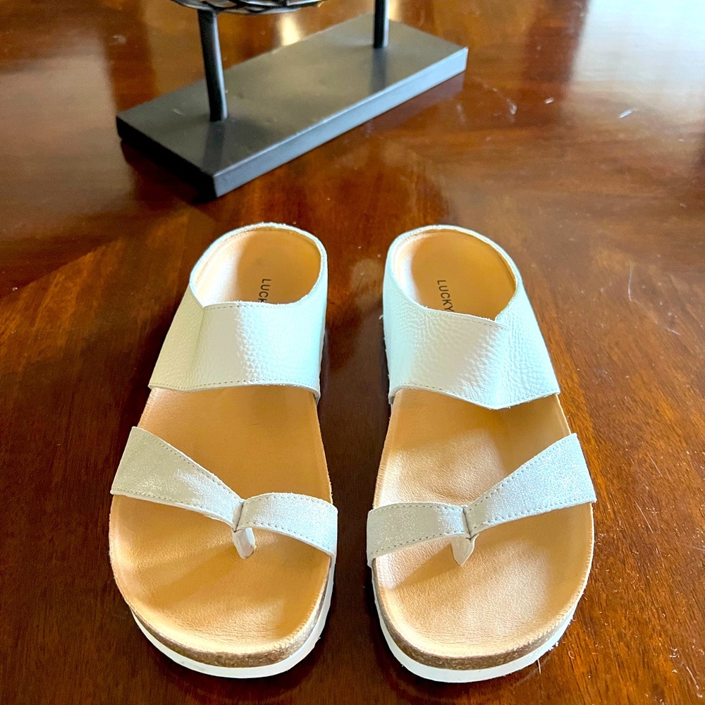 Cute slip on sandals by Lucky Brand